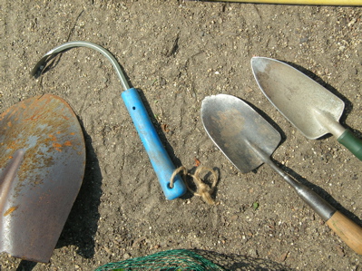 cobarhead weeder and trowels